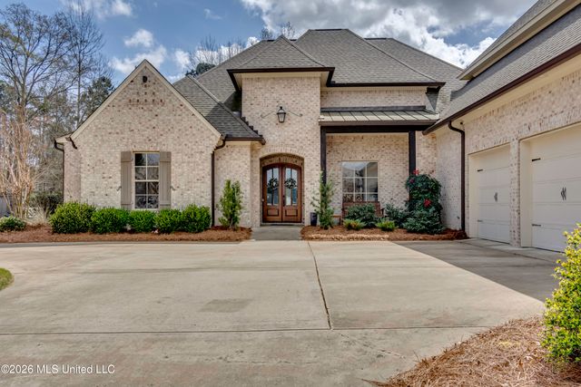 224 S Woodcreek Road, Madison, MS 39110