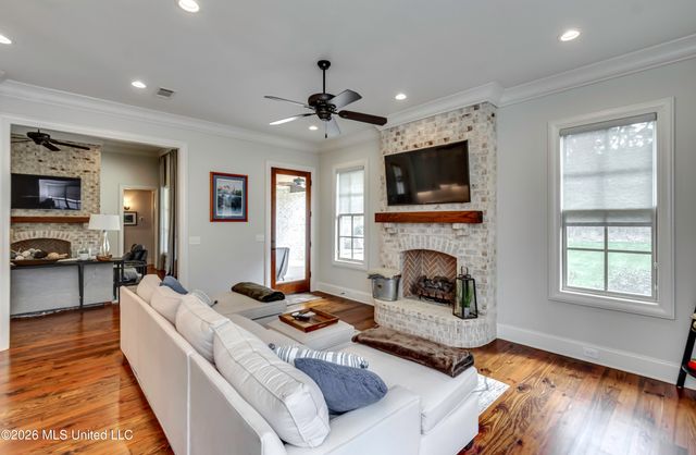 224 S Woodcreek Road, Madison, MS 39110