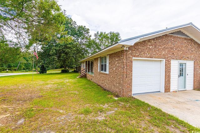 705 White Oak Dr., Johnsonville, SC 29555