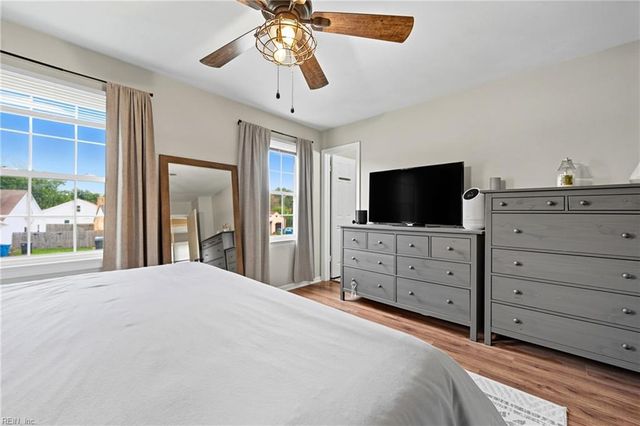 1637 Cassell ST, Virginia Beach, VA 23454