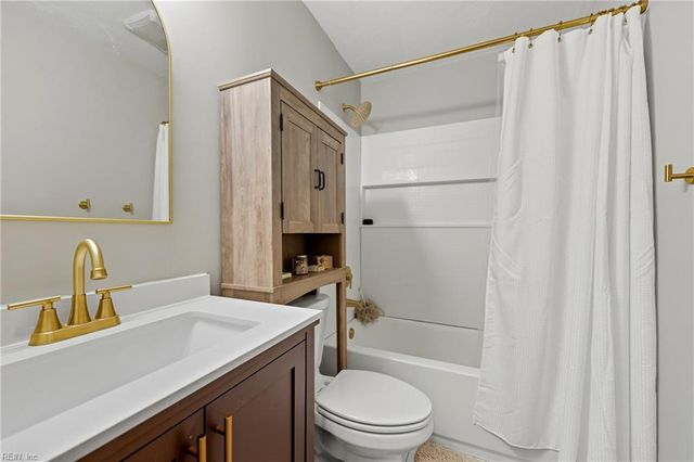 1637 Cassell ST, Virginia Beach, VA 23454