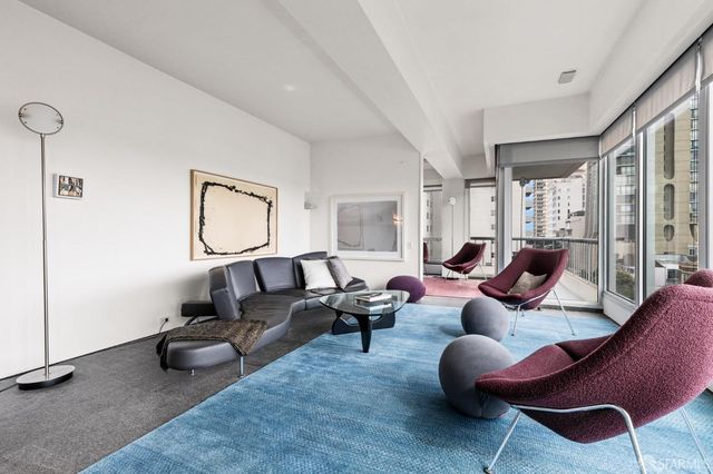 1070 Green Street 302, San Francisco, CA 94133