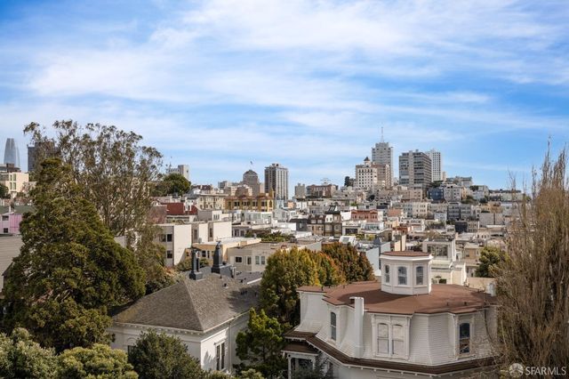 1070 Green Street 302, San Francisco, CA 94133