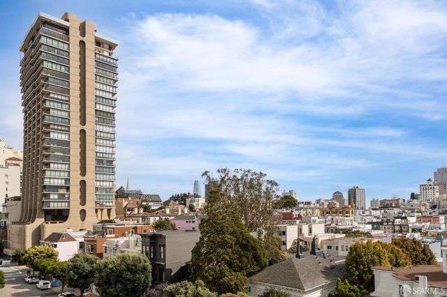 1070 Green Street 302, San Francisco, CA 94133