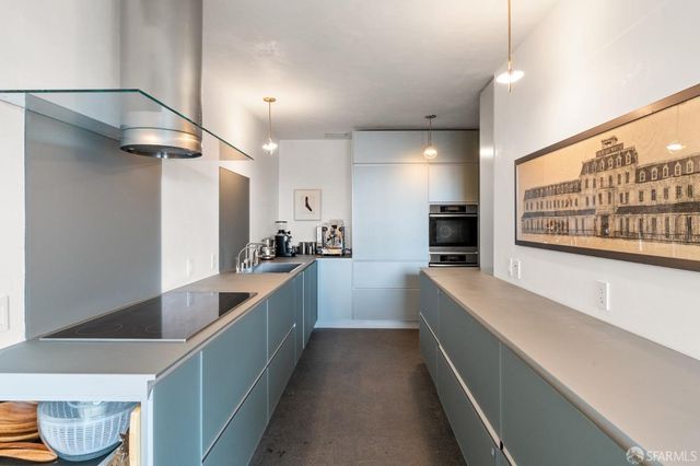 1070 Green Street 302, San Francisco, CA 94133