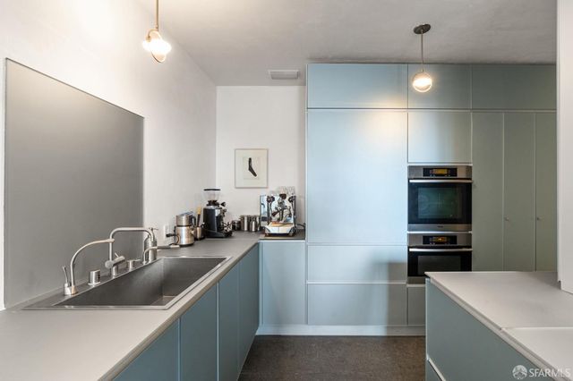 1070 Green Street 302, San Francisco, CA 94133