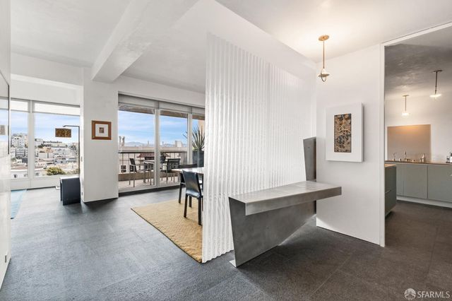 1070 Green Street 302, San Francisco, CA 94133