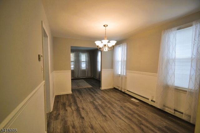 8 Witherspoon St, Nutley Twp., NJ 07110