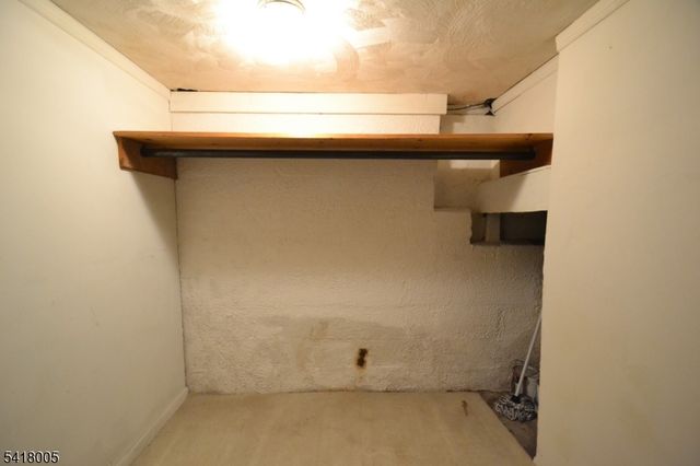 8 Witherspoon St, Nutley Twp., NJ 07110