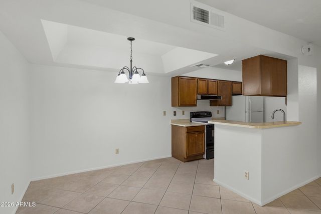 10610 S 48TH Street 1057, Phoenix, AZ 85044