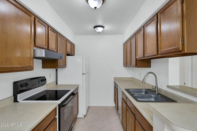 10610 S 48TH Street 1057, Phoenix, AZ 85044