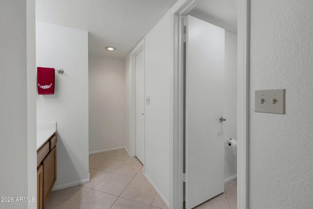 10610 S 48TH Street 1057, Phoenix, AZ 85044