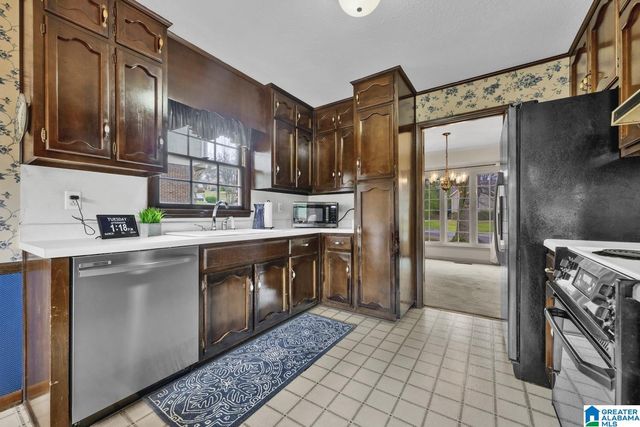 2656 YORKMONT DRIVE, Vestavia Hills, AL 35226