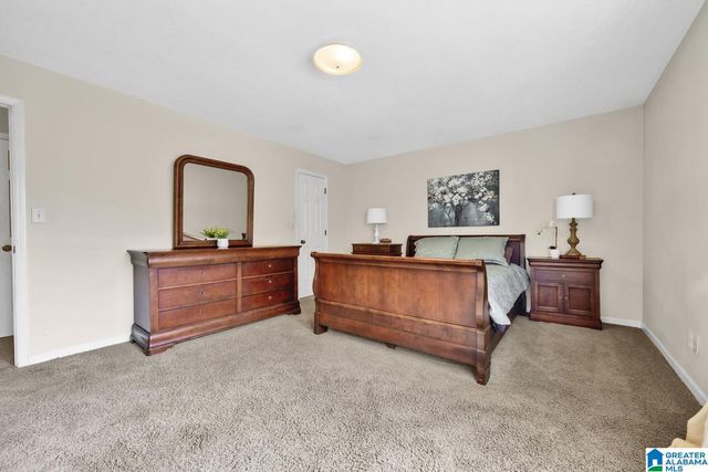 2656 YORKMONT DRIVE, Vestavia Hills, AL 35226