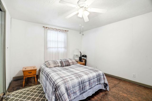 385 Witcher Pvt Drive, Bristol, TN 37620