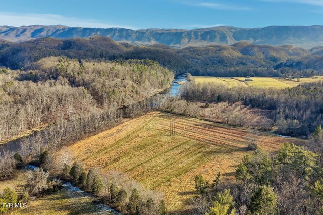 385 Witcher Pvt Drive, Bristol, TN 37620