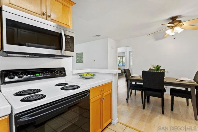 1800 S Maple St 102, Escondido, CA 92025