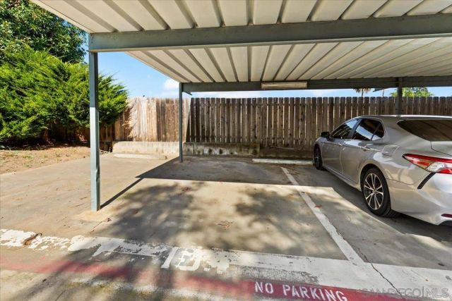 1800 S Maple St 102, Escondido, CA 92025