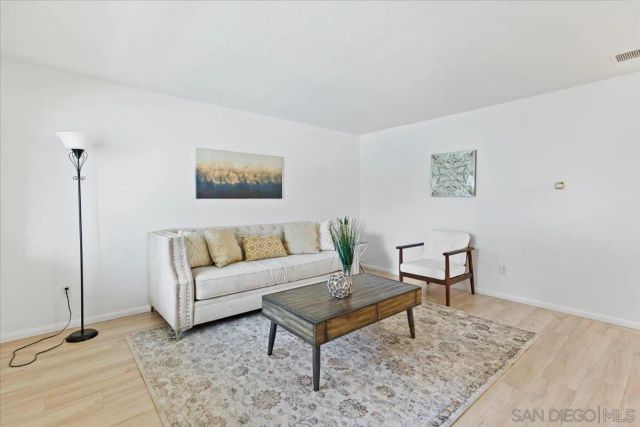 1800 S Maple St 102, Escondido, CA 92025