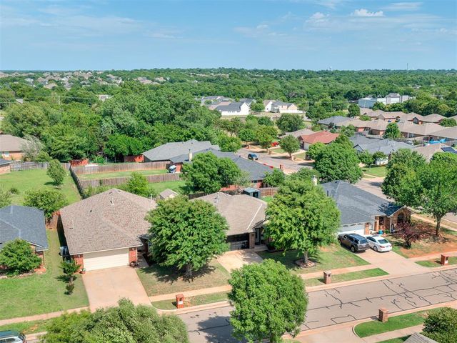 3405 Shona Way, Norman, OK 73069