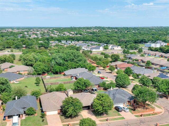3405 Shona Way, Norman, OK 73069