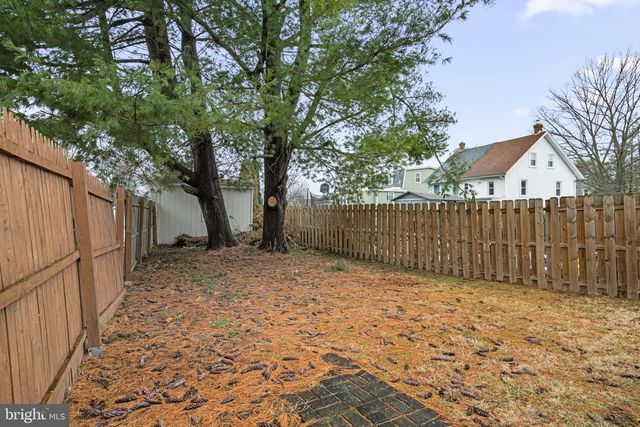 716 RAILROAD AVE, Haverford, PA 19041