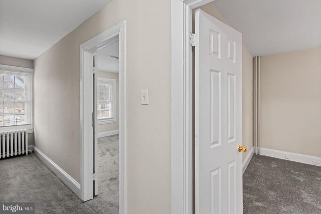 716 RAILROAD AVE, Haverford, PA 19041