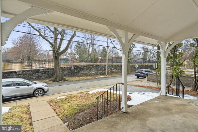 716 RAILROAD AVE, Haverford, PA 19041