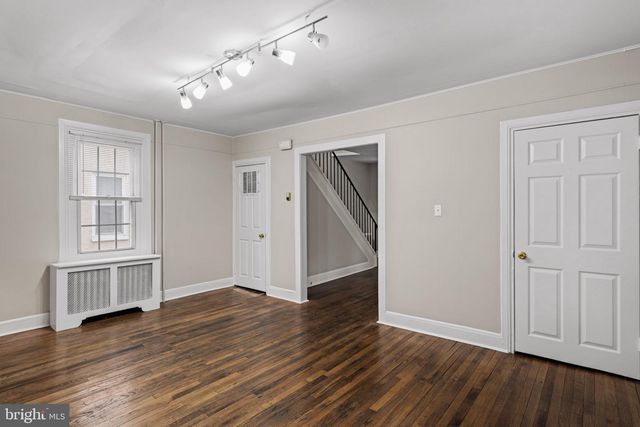 716 RAILROAD AVE, Haverford, PA 19041