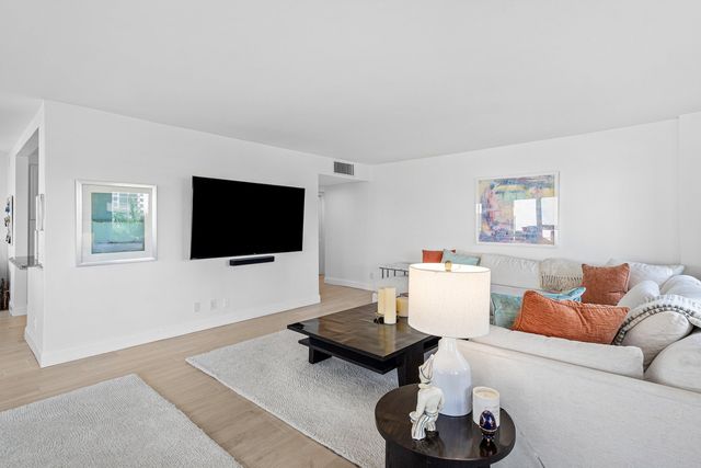 2066 N OCEAN Boulevard 4NW, Boca Raton, FL 33431