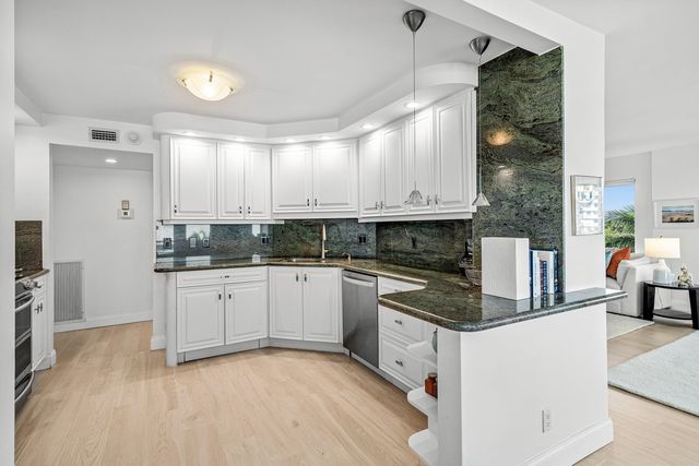 2066 N OCEAN Boulevard 4NW, Boca Raton, FL 33431