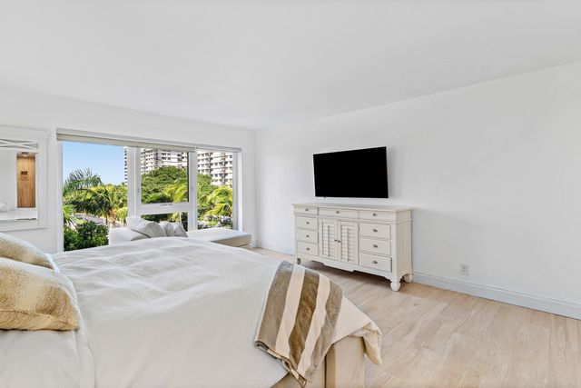2066 N OCEAN Boulevard 4NW, Boca Raton, FL 33431