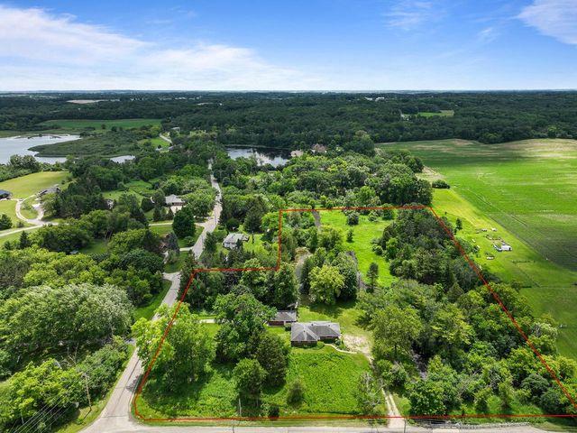 5281 Spring Valley ROAD, Burlington, WI 53105