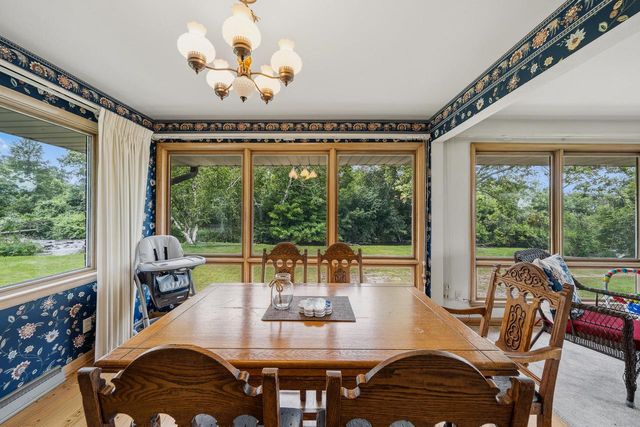 5281 Spring Valley ROAD, Burlington, WI 53105