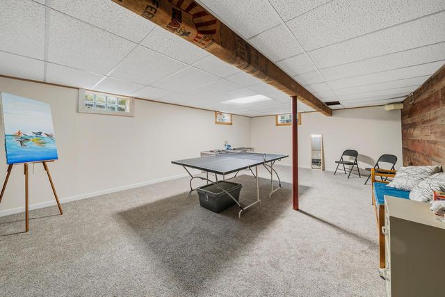 5281 Spring Valley ROAD, Burlington, WI 53105