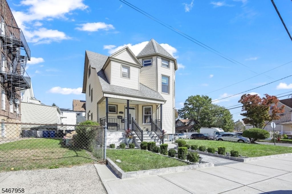 157 Stewart Ave, Kearny Town, NJ 07032 — photo 2