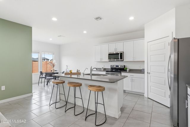 12540 W Gini Lane, Marana, AZ 85653