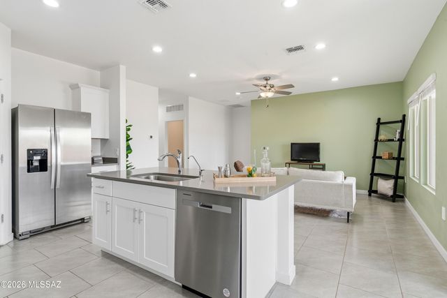 12540 W Gini Lane, Marana, AZ 85653