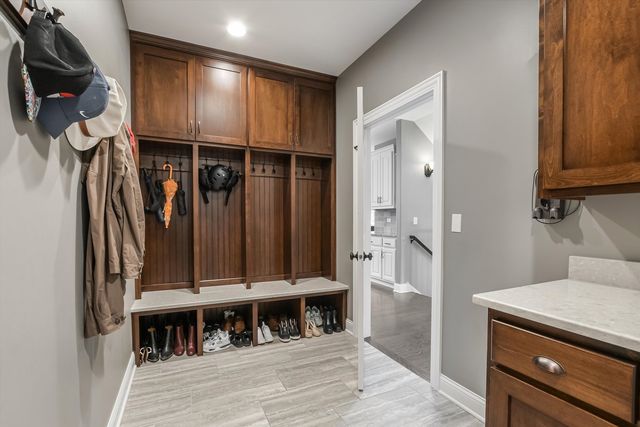 12023 Ashbrook Lane, Mokena, IL 60448