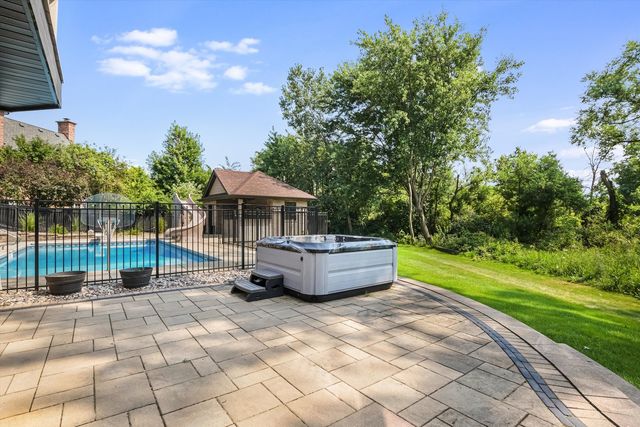 12023 Ashbrook Lane, Mokena, IL 60448