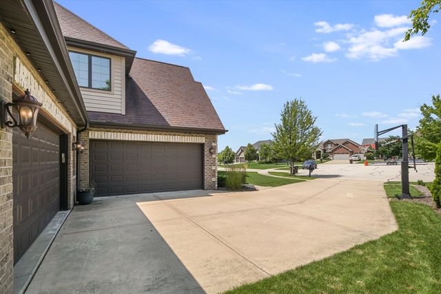 12023 Ashbrook Lane, Mokena, IL 60448