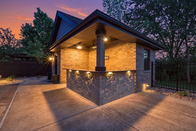 12023 Ashbrook Lane, Mokena, IL 60448