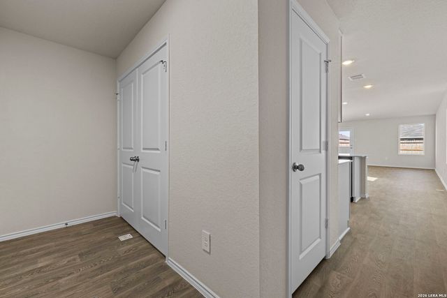 1009 Seedling, Seguin, TX 78155