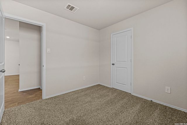 1009 Seedling, Seguin, TX 78155