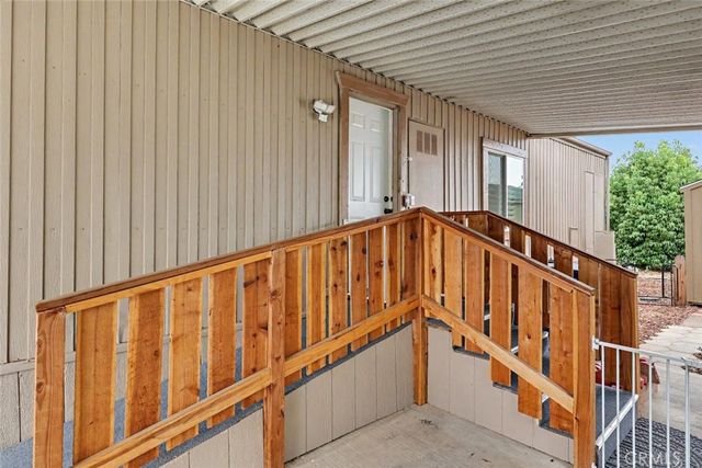 2240 Golden Oak 119, Merced, CA 95341