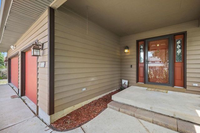 512 Dorn Drive, Waunakee, WI 53597
