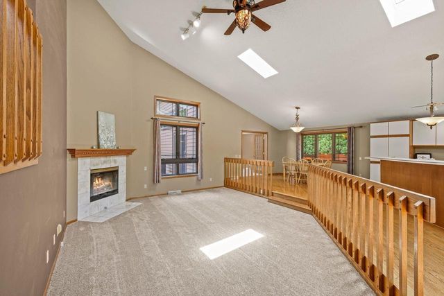 512 Dorn Drive, Waunakee, WI 53597