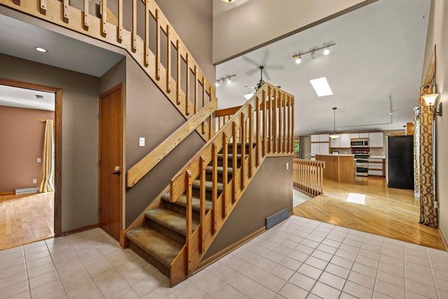 512 Dorn Drive, Waunakee, WI 53597