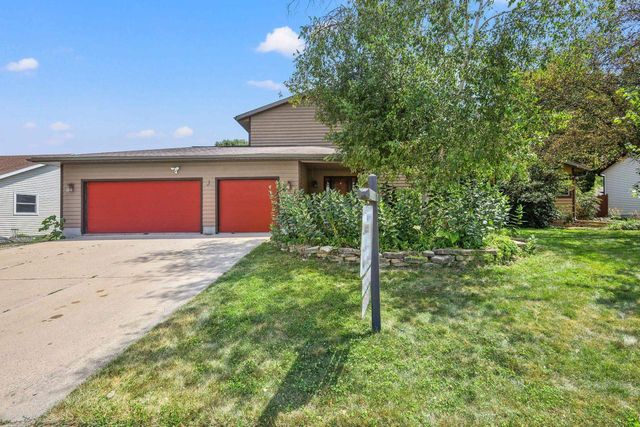 512 Dorn Drive, Waunakee, WI 53597
