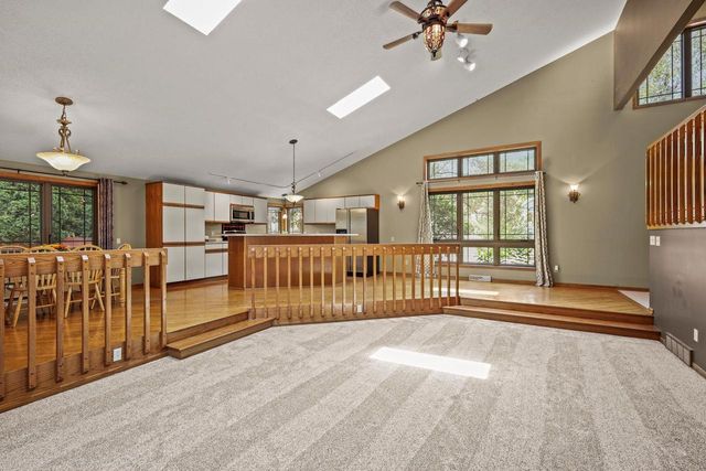 512 Dorn Drive, Waunakee, WI 53597